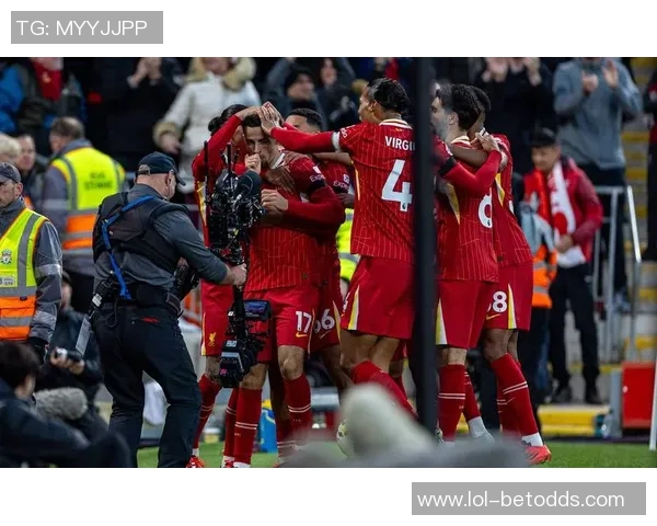 英超激战曼城大胜利物浦六比二补时进球点燃全场激情回顾十大精彩进球