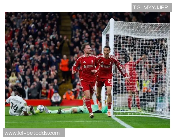 那不勒斯惊艳逆袭拜仁四球大胜引发全场狂欢数据分析揭示背后秘密