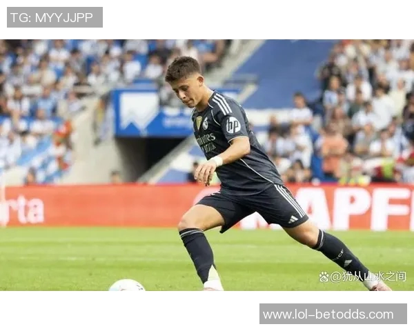 欧联杯惊天逆转皇马6-2战胜国米争议判罚引发全场热议