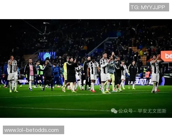 友谊赛精彩回顾：里昂轻取国米乌龙球引发全场欢呼